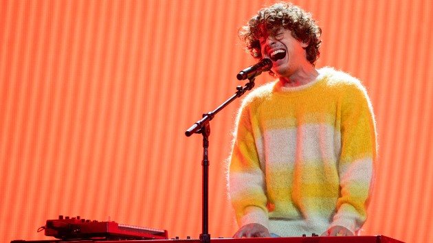 getty_charlieputh_122821