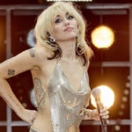 m_miley_cyrus_010522