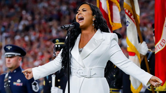 getty_demilovatosuperbowl_011822