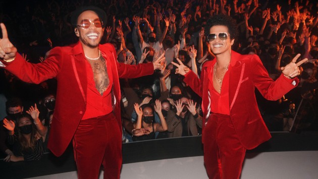 m_sik20sonic20shaun20hoffman20abc_011922