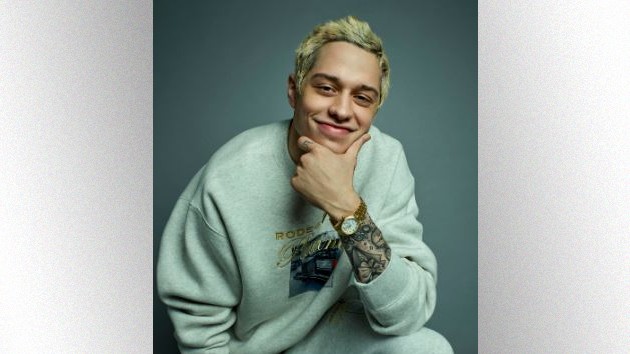 e_pete_davidson_12182020-7