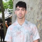 e_joejonas_032422