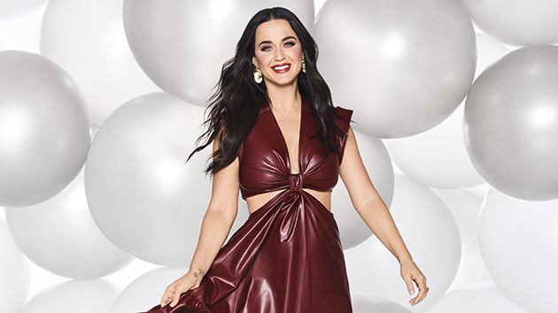 m_katy_perry_033022