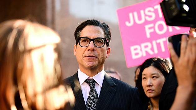 getty_mathew_rosengart_033122