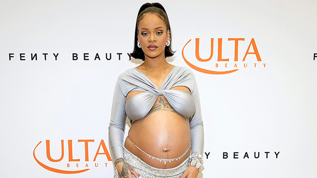 getty_rihanna_040622