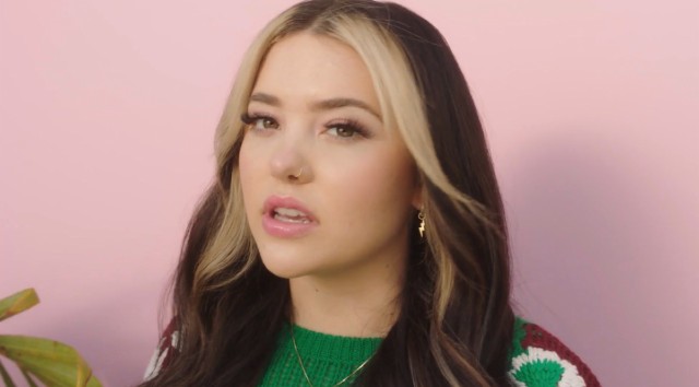 m_laurenspencersmithstill_050222