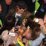 getty_johnny_depp_and_fans_06072022