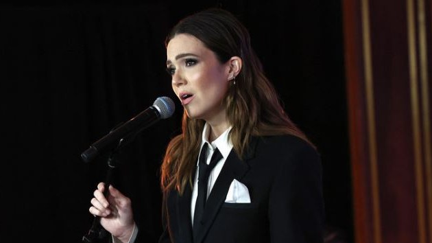 e_mandy_moore_nbc_06292022