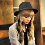 m_taylor_swift_062922