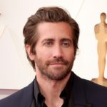 getty_jake_gyllenhaal_08022022