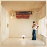 m_harrystylesharryshouse_080422