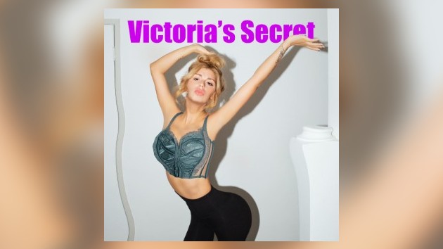 m_jaxvictoriassecret_090922