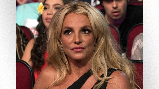 getty_britney_spears_091222_0