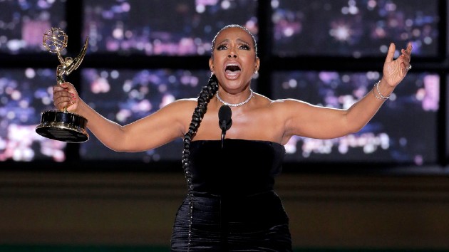 e_sherylleeralph_091222