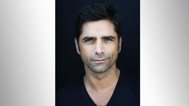 e_john_stamos_08312022-2