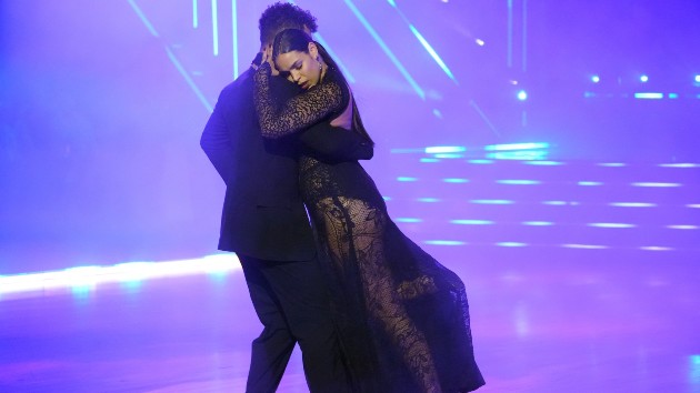 m_jordinsparksdwts_100422