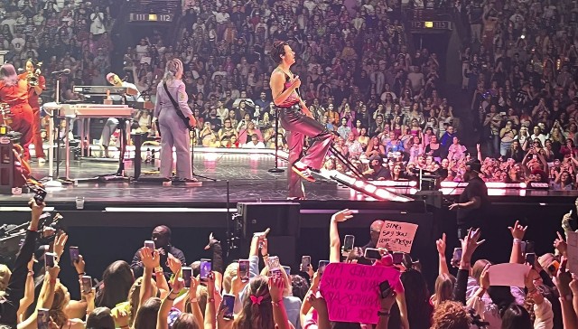 getty_harrystyles_110422