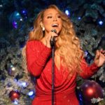 m_mariahcareysingsonstage_121422