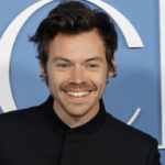 getty_harrystyles_122922