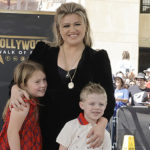 getty_kelly_clakrson_031423114499