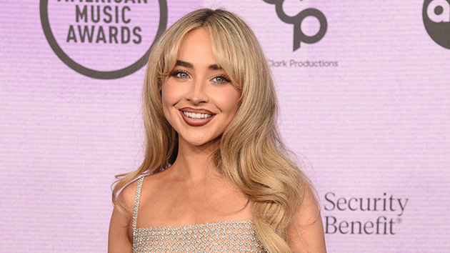 m_sabrina_carpenter_032323554074