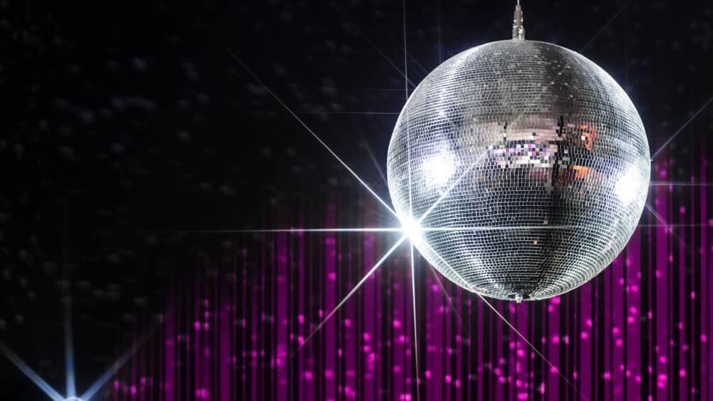 shutterstock_30842379862753