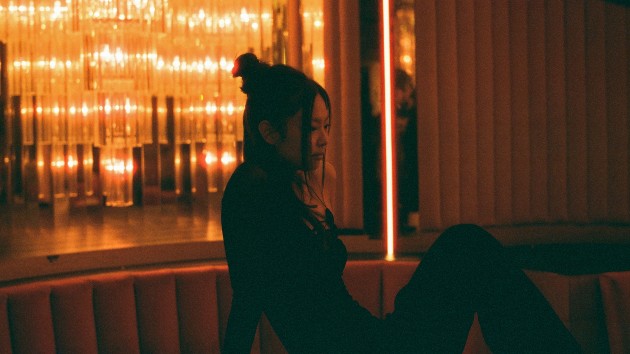 m_jennie_052323218257