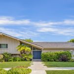 e_brady_bunch_house_05252023654984