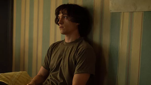 e_thecrowdedroom_060923201821