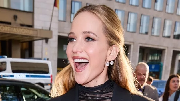 e_jennifer_lawrence_no_hard_premiere_06272023124086