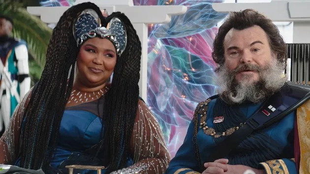 e_mando_lizzo_jack_07032023306308