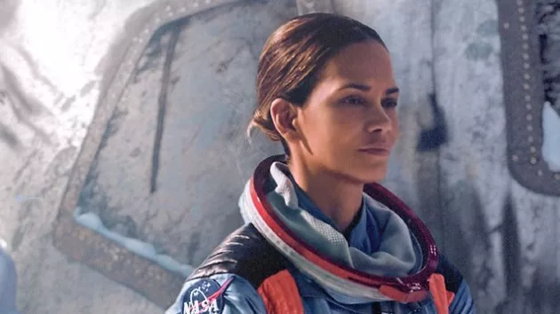 e_moonfall_02042022569249