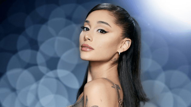 m_arianagrande_110823733631