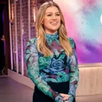 m_kellyclarkson_111023375951