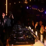 getty_dualipaathoudinifanevent_111523809910