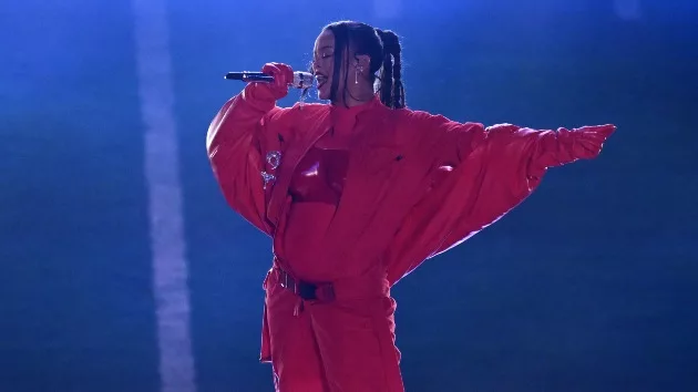 e_rihanna_010424241929