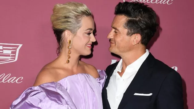 getty_katyperryorlandobloom_032723243553