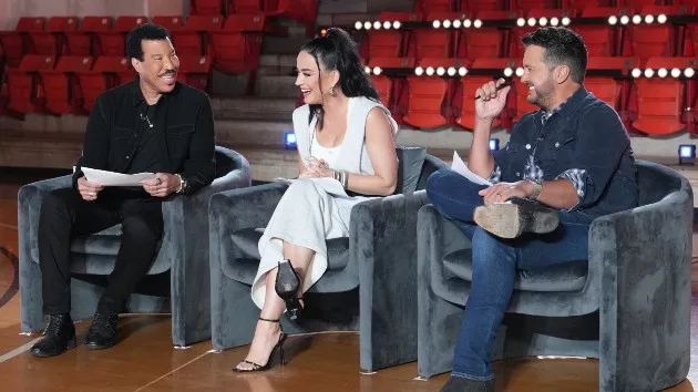 m_lukelionelkatyintheater_eric20mccandless_021524721453