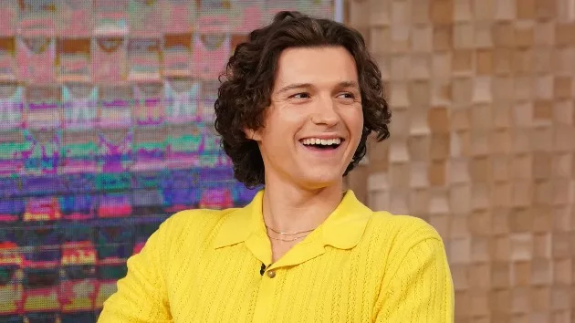 e_tom_holland_02282022236151