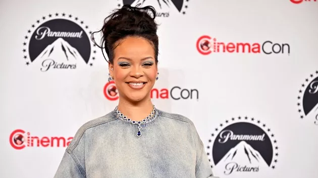getty_rihannaatcinemacon_041124852924