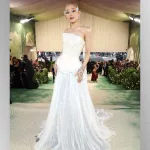 getty_arianagrandemetgala_050724698274