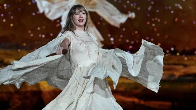 getty_taylorswiftinlisbon_052724800842