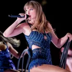 getty_taylorswiftonchair_060224212234