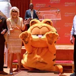 getty_thegarfield_movie_060324378382