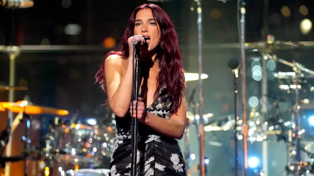 getty_dualipa_062824651990