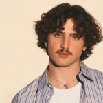 m_bensonboone_jonathanweiner_071524442179