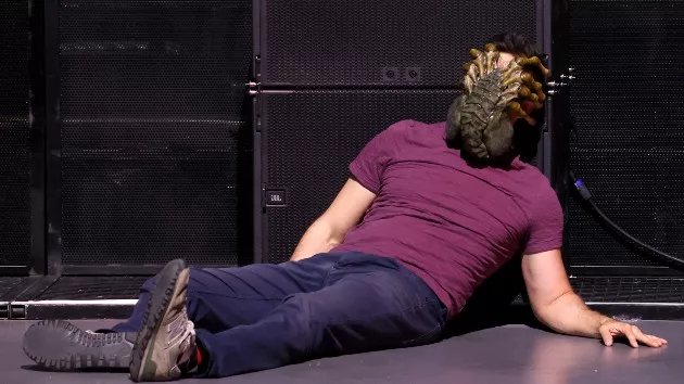 e_alien_facehugger_08052024804753