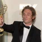 e_jeremy_allen_white_09162014427280