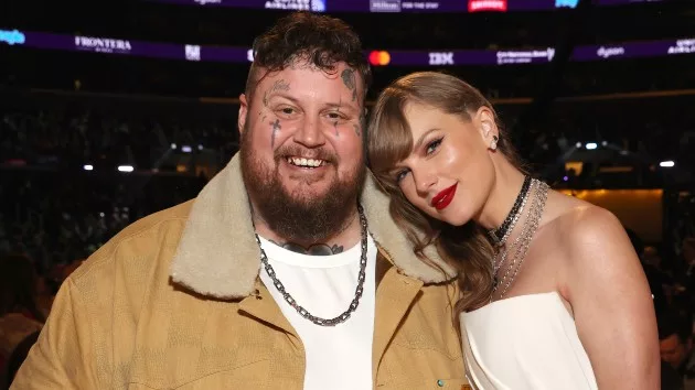 getty_jellyrollandtaylorswift_112024437191