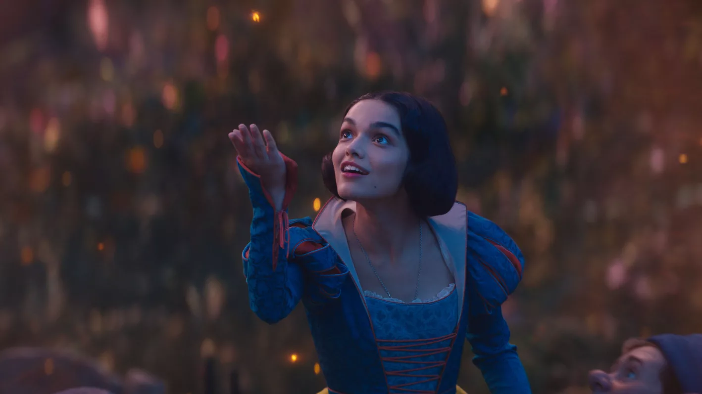 e_snowwhiterachelzegler_120324582740